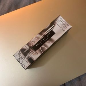 Fenty Beauty Stunna Lip Paint in Uncensored